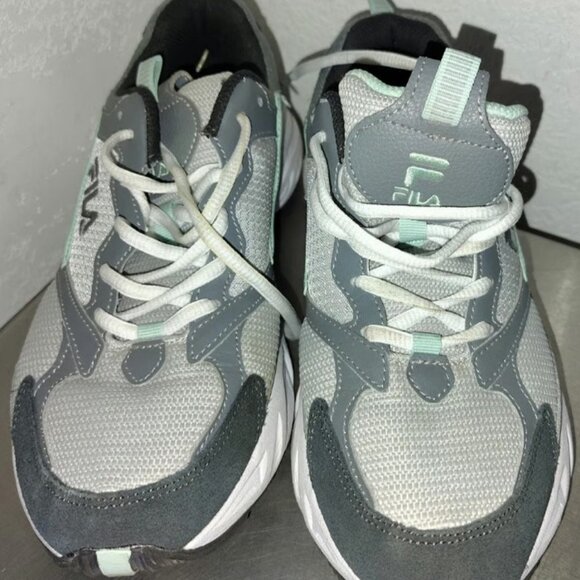 FILA Women's Athletic Running Jogging Shoes RN#91175 Size 8 Lace Up Multi Color. - Picture 1 of 7